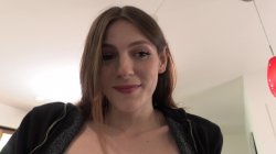 'Amanda Riley: Trans Superstar' screenshot nº 16