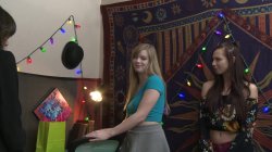 'Lesbian House Hunters Part 18' screenshot nº 89