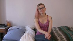 Captura de 'Hairy Chicks With Glasses' nº 49