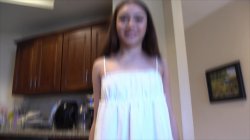 'Mia's Easter Dress' screenshot nº 4