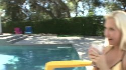 Captura de 'I Love My Blonde Step Mommy' nº 4