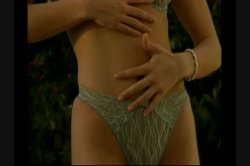 Captura de 'Under Dressed' nº 4