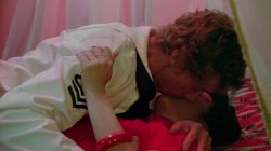 'Prisoner Of Paradise' screenshot nº 16