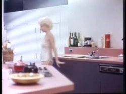 Captura de 'Erotic World of Angel Cash' nº 43