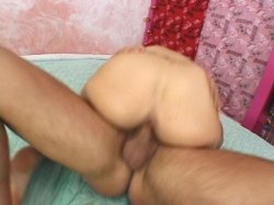 Captura de 'Young Hairy Squirters 2' nº 112