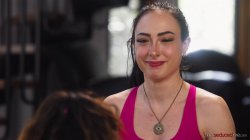 'Friends To Lovers In Yoga Class' screenshot nº 55