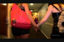 Captura de 'Party With Jerky Sluts' nº 22