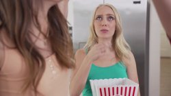 'My Sister's First Threesome 10' screenshot nº 5