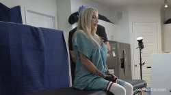 Captura de 'Cassidy Luxe Gets Pre-Employment Physical' nº 20