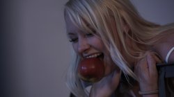 Captura de 'First Night In The Girls Dormitory' nº 10