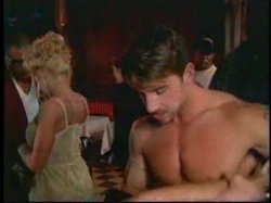 'Tori Black Vs. Julia Ann' screenshot nº 106