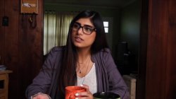 Captura de 'World Of BangBros: Mia Khalifa Blackout Vol. 1' nº 36