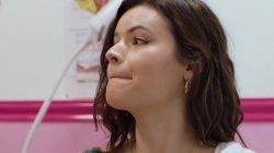 Captura de 'Girls Sliding' nº 11