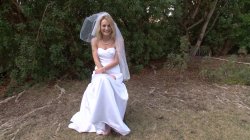 Captura de 'Here Cums The Bride: An Unhole-y Matrimoany' nº 1