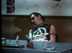 'New Wave Hookers' screenshot nº 12