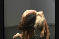 Captura de 'Down & Dirty Kick-Ass Bitches' nº 8
