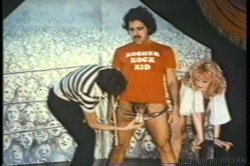 Captura de 'Honey Wilder Triple Feature 3' nº 48