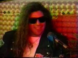 'Hump Up The Volume' screenshot nº 4