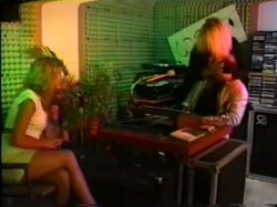 'Hump Up The Volume' screenshot nº 128