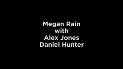 Captura de 'Sexy Nympho Megan Rain Has Incredible Threesome!' nº 2