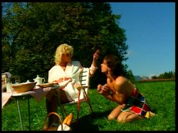 Captura de 'Heidi #5 - Heidi Und Die Lustigen Spritzbuben Der Berge (Heidi And The Funny Boys Spray The Mountai' nº 74