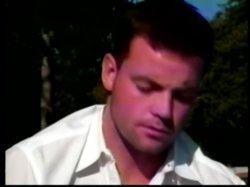Captura de 'John Wayne Bobbitt Uncut' nº 33