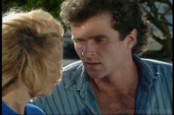 'Oh What a Night' screenshot nº 38