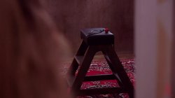 Captura de '19 year Old Slut Teaches Anal Fiance How to Serve Daddy' nº 19