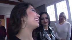 Captura de 'The first scene of Mey Bala - On Sale! Back To Class Clips Sale' nº 6