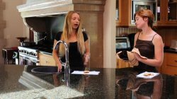 Captura de 'Lesbian Nanny Tales' nº 2
