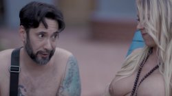 'Gazongas Galore #6' screenshot nº 28