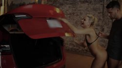 'Gazongas Galore #6' screenshot nº 82