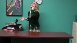 Captura de 'Rebecca Sucks & Jerks Vol 3' nº 38