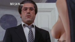 Captura de 'Mr. Skin's Favorite Nude Scenes of 1972' nº 44