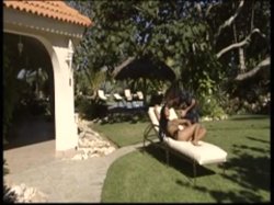 'Private Tropical #13 - A Hidden Pleasure' screenshot nº 97