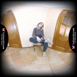 'Doll Hole Loves Masturbating with a Butt Plug in Her Ass' screenshot nº 2