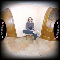 'Doll Hole Loves Masturbating with a Butt Plug in Her Ass' screenshot nº 4