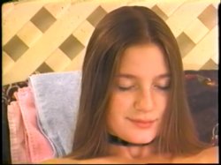 Captura de 'Dawn Of The Debutantes #17' nº 13