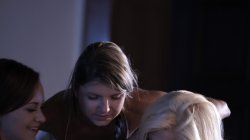Captura de 'Lea Guerlin: au dortoir des filles' nº 35