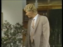 'Lynn LeMay Triple Feature' screenshot nº 64