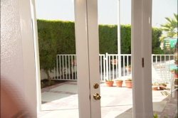 Captura de 'Brentwood Housewife Hookers' nº 7