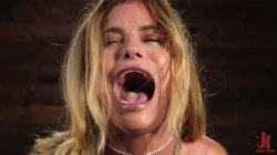 Captura de 'Bondage Slut, Jesse Pony Gets Machine Fucked' nº 137