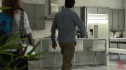Captura de 'The Customer is Always Right: Lumi Ray And Tommy Pistol' nº 33