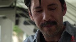 Captura de 'The Customer is Always Right: Lumi Ray And Tommy Pistol' nº 44