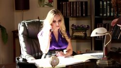 Captura de 'Lesbian Office Seductions 8' nº 46