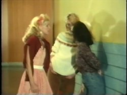 Captura de 'Brooke Does College' nº 23