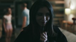 Captura de 'Living Vicariously' nº 28