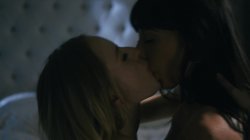 'Best Of Girls Kissing Girls' screenshot nº 11