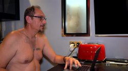 'My Wife Is Looking For A Threesome' screenshot nº 64