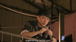 Captura de 'Yaner Fucks A Virgin Man On His Birthday With People Watching' nº 30